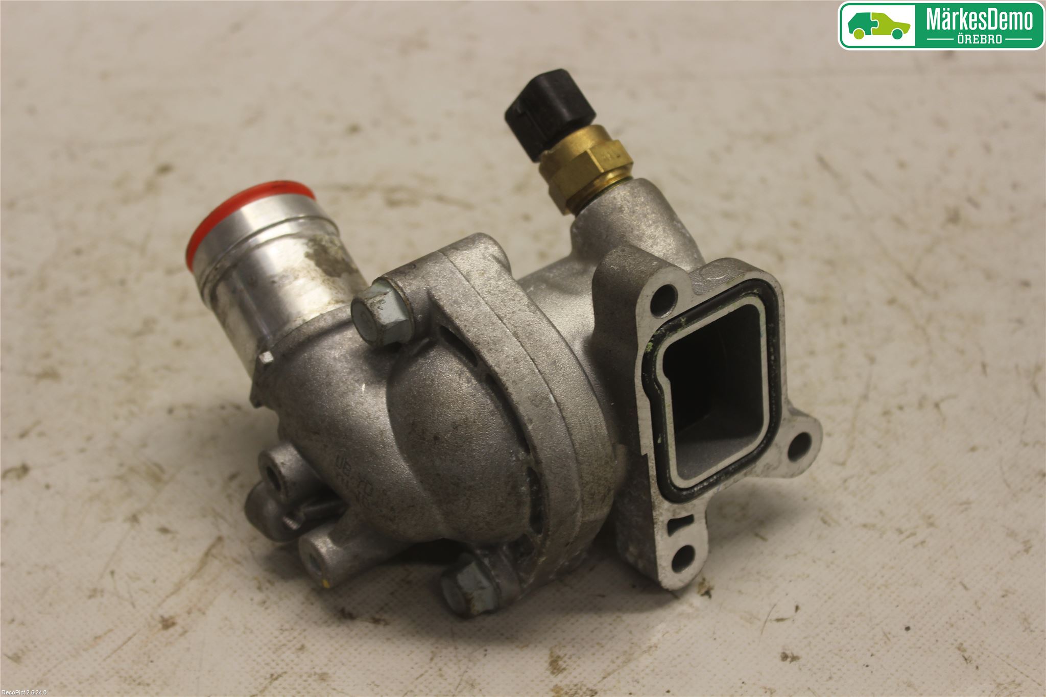 Kia SPORTAGE (QL) 16-21 Termostathus-Lock