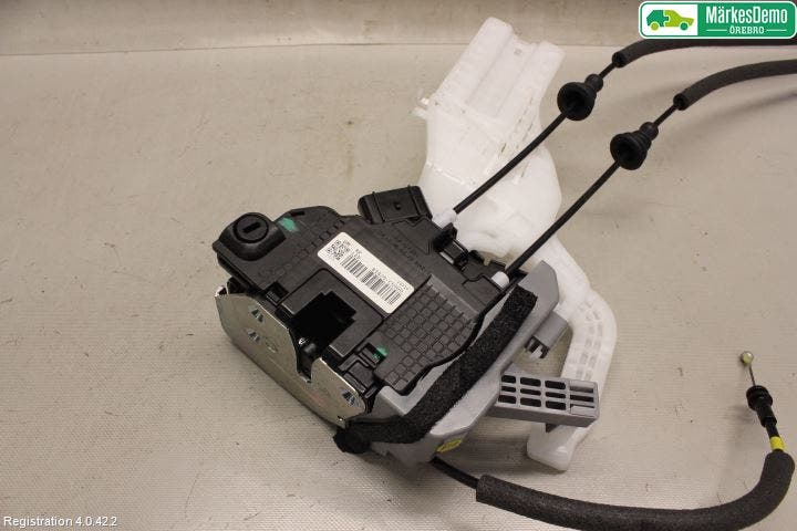 Kia SORENTO 15-20 Låskista-Dörrlås