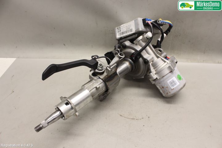 Kia CEED 12-18 Rattaxelagg Med Inb Servo