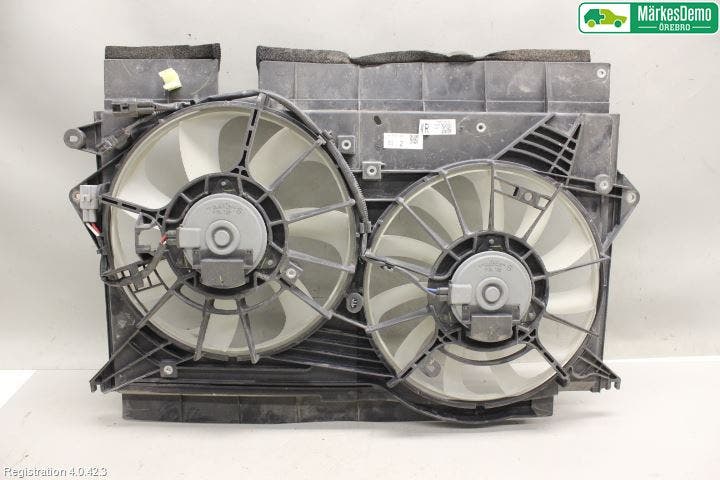 Toyota AVENSIS 09-15 Kylfläkt El