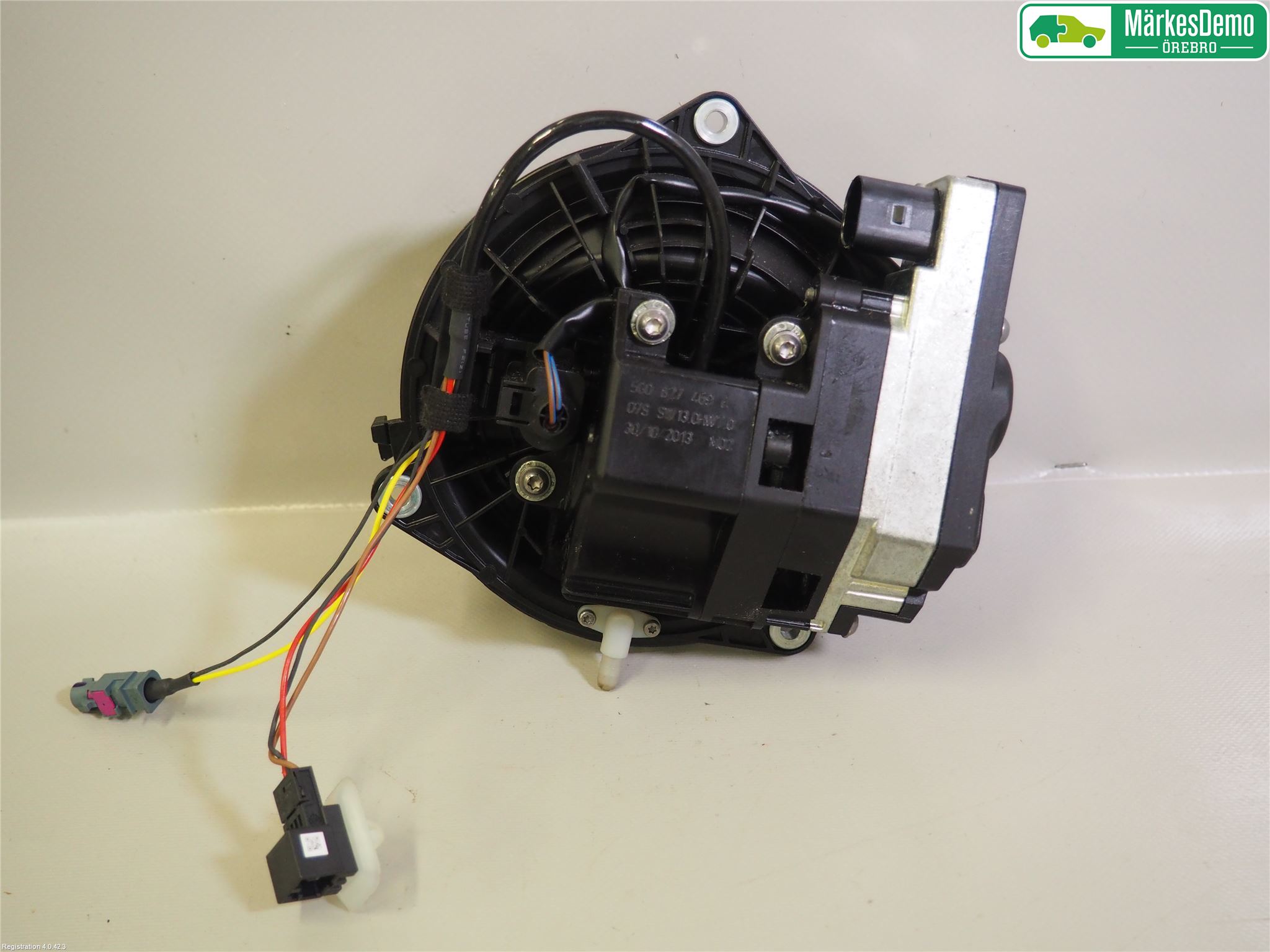 Volkswagen VW GOLF / E-GOLF VII 13-20 Lås-Bakluckelås