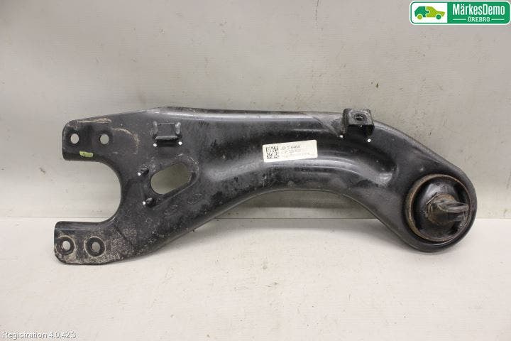 Kia CEED 12-18 Bärarm Bak Höger