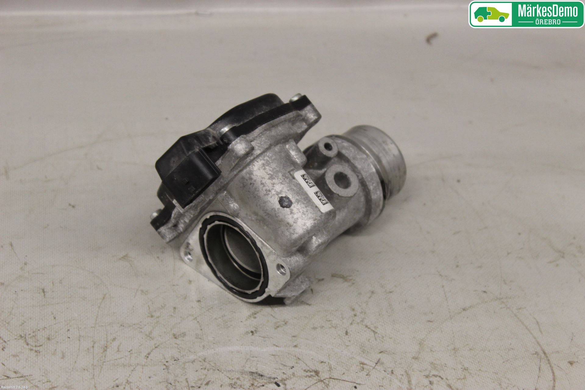 Nissan PULSAR Injspjällhus