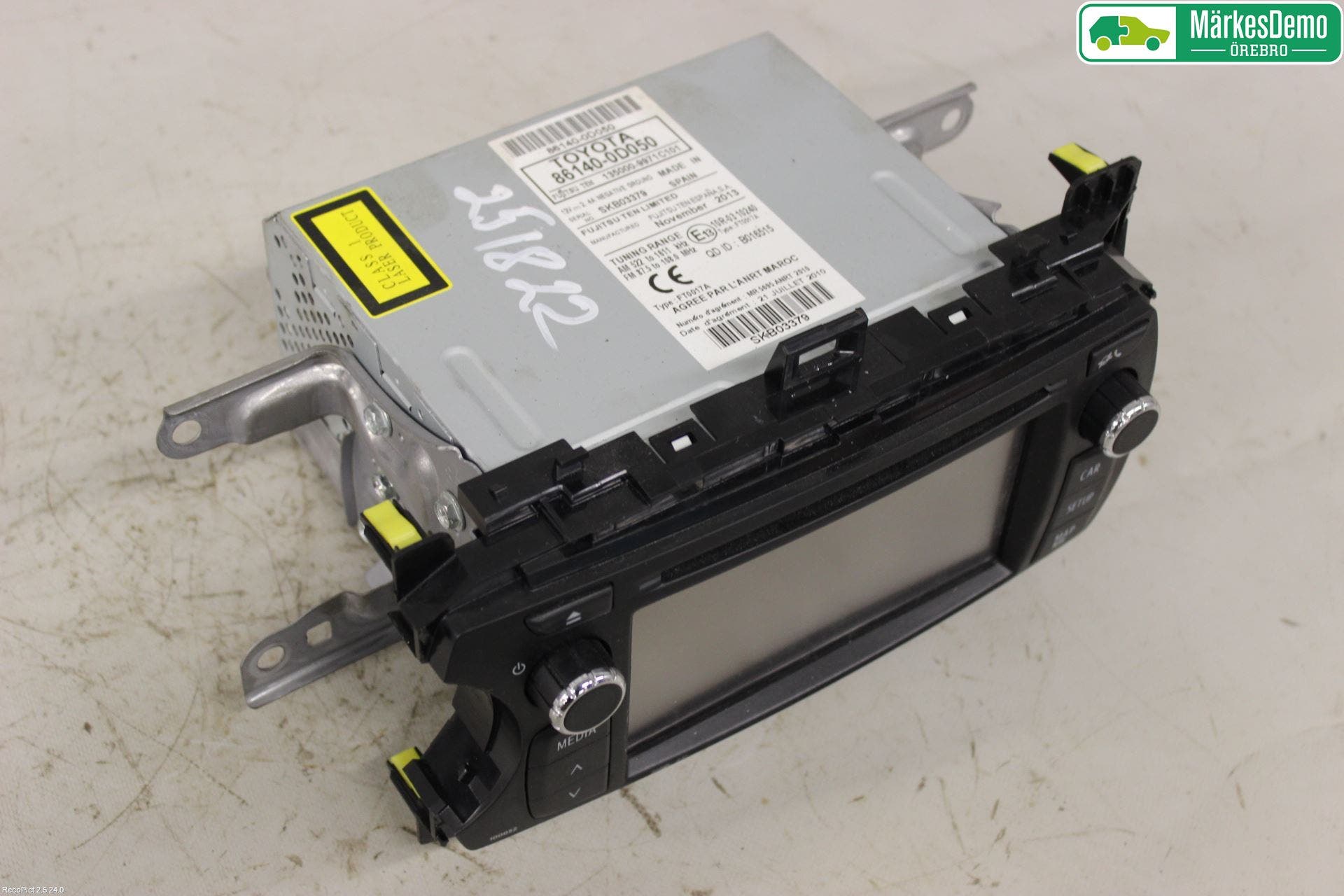 Toyota YARIS XP130 12-14 Cd Radio - Multimediapanel