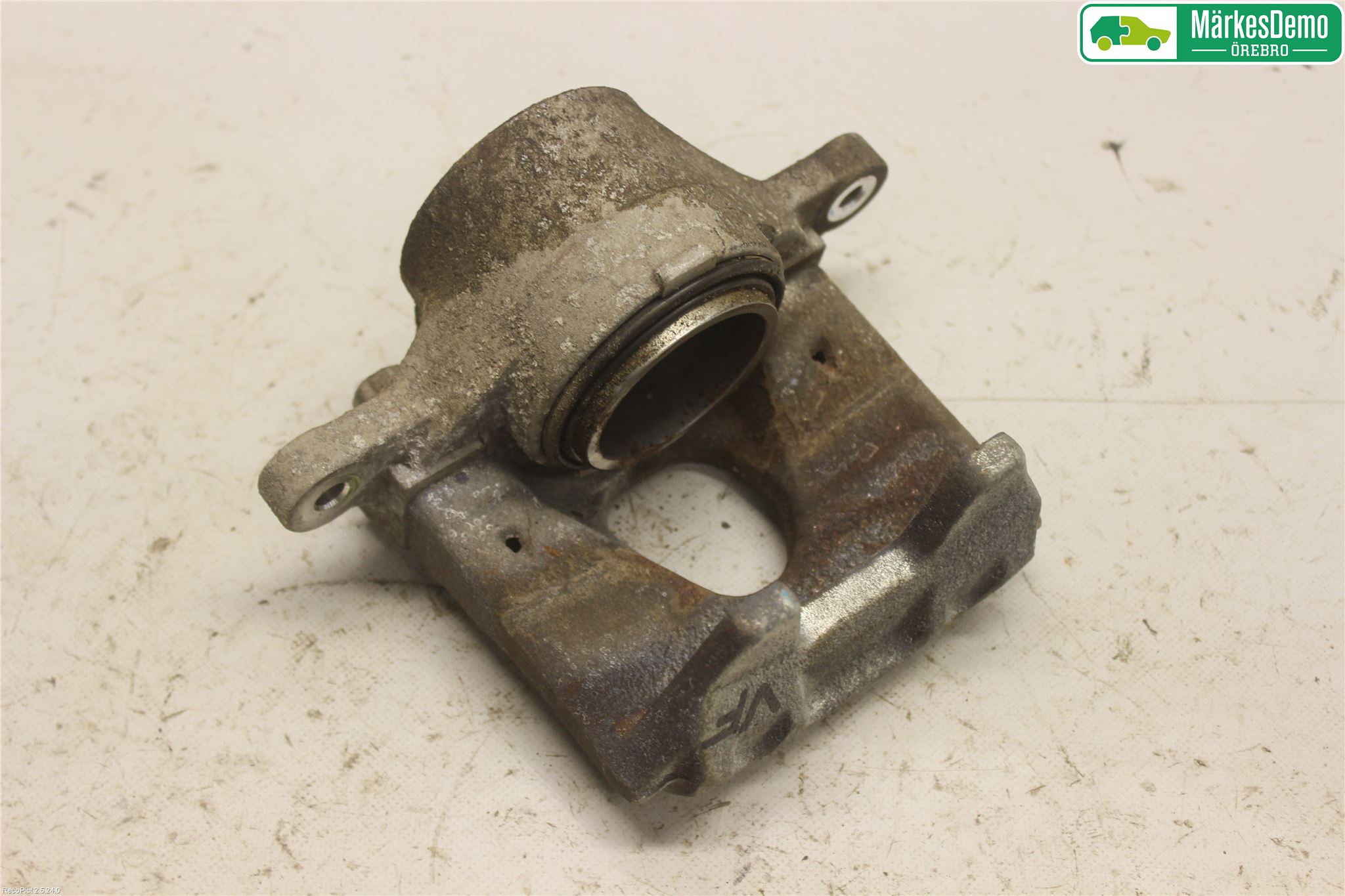 Kia NIRO (DE) 17-22 Bromsok Fram Vänster