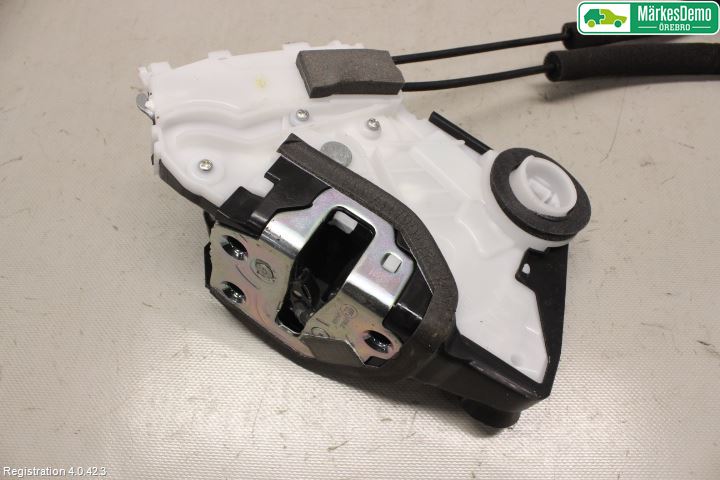 Subaru LEVORG 14-20 Låskista-Dörrlås