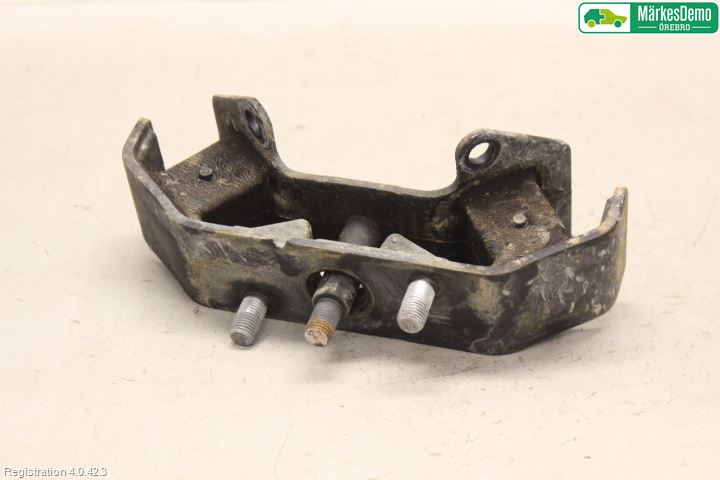 Subaru LEVORG 14-20 Växellådsfäste