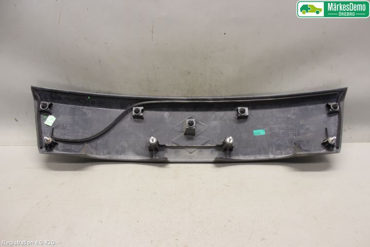 Suzuki SPLASH List Bak-Baklucka