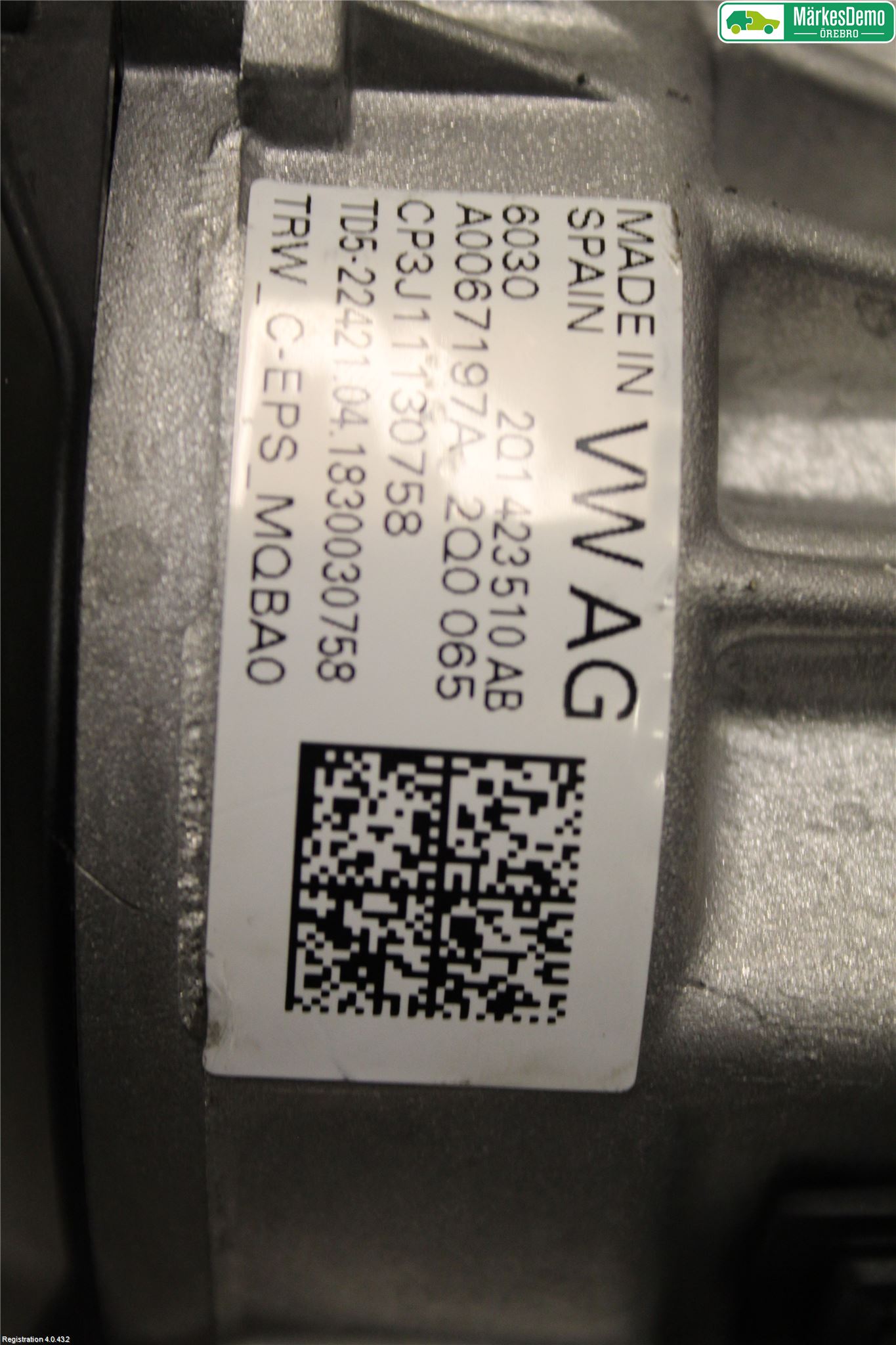 Volkswagen VW POLO VI 18->> Rattaxelagg Med Inb Servo