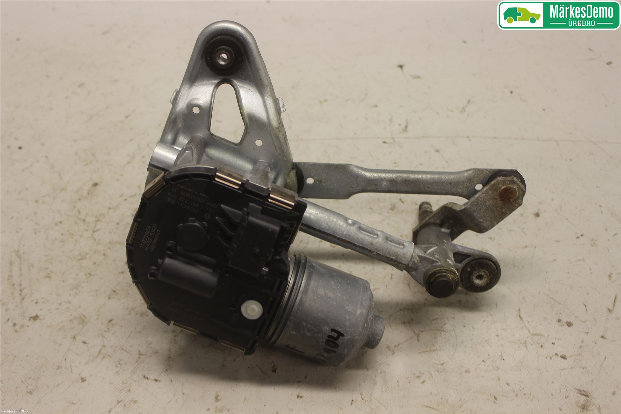Peugeot 5008 10-16 Torkarmotor Vindruta