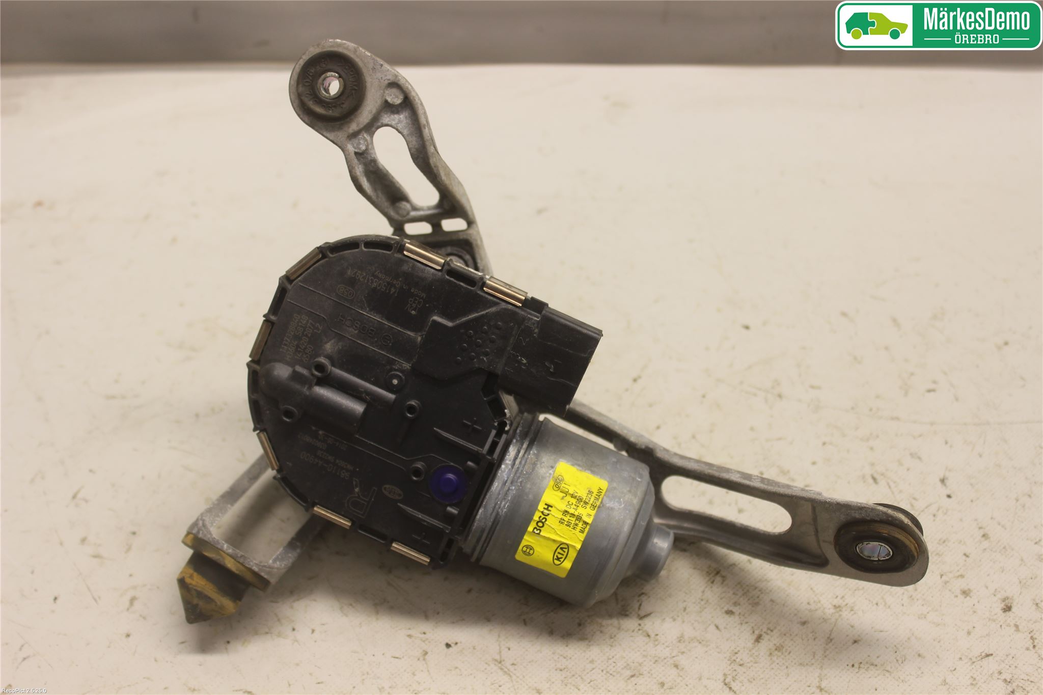 Kia CARENS III 13-19 Torkarmotor Vindruta