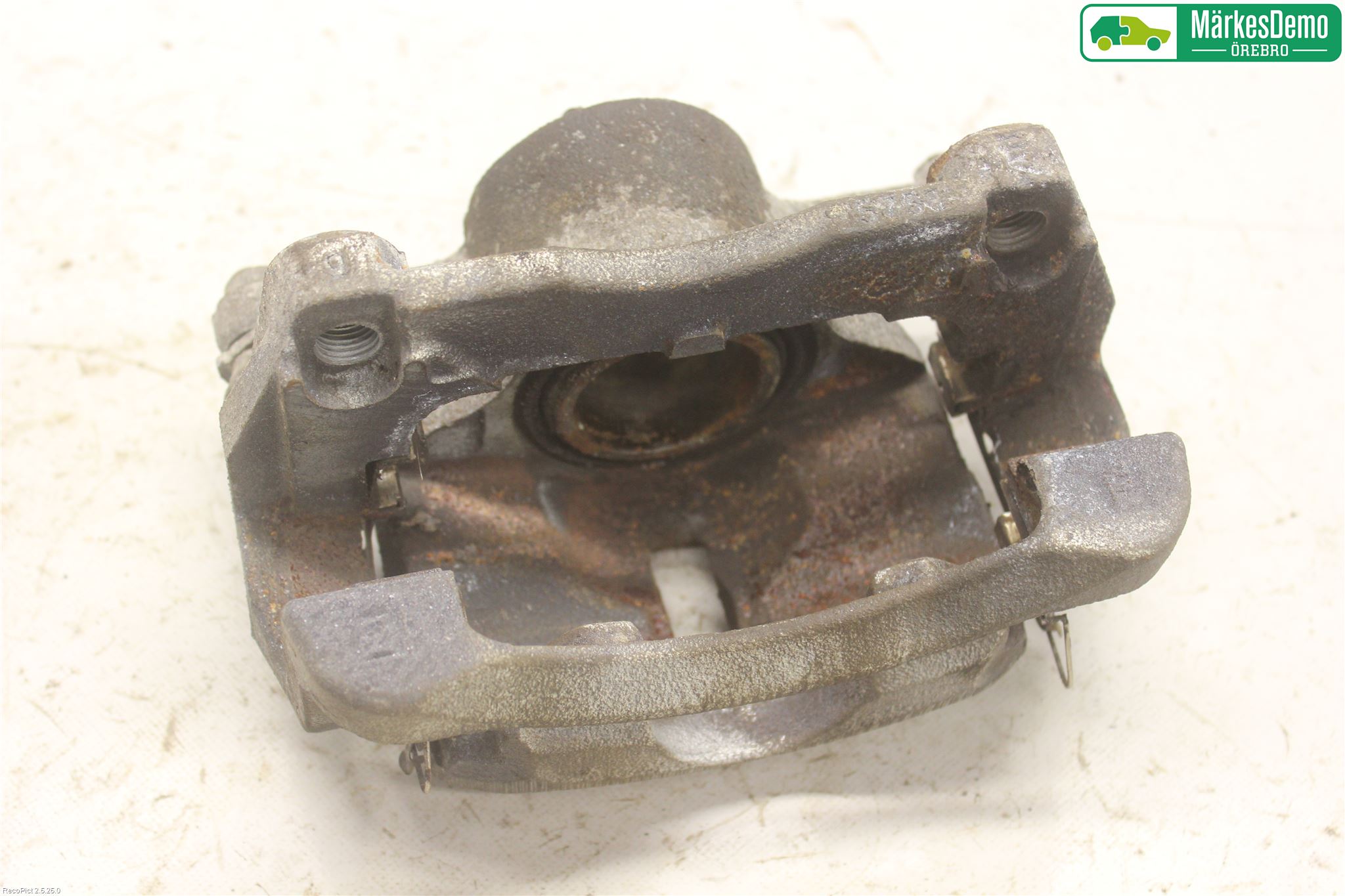 Nissan QASHQAI 14-17 Bromsok Fram Vänster