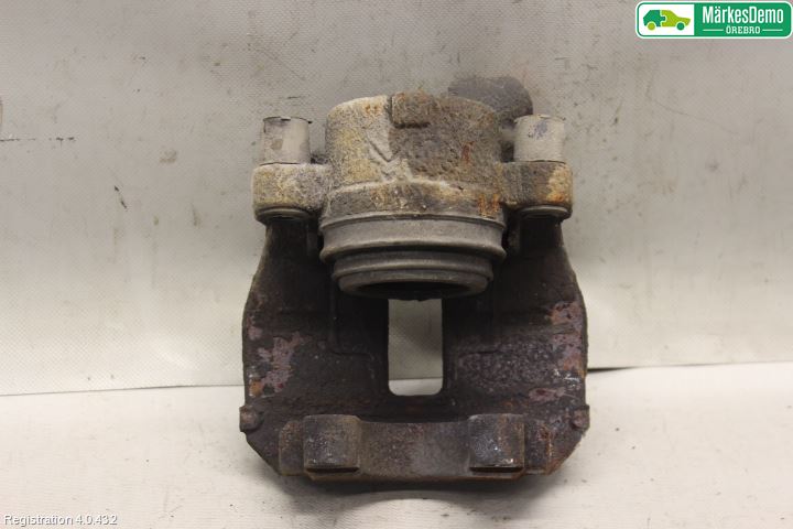 Peugeot 308 14-21 Bromsok Fram Höger