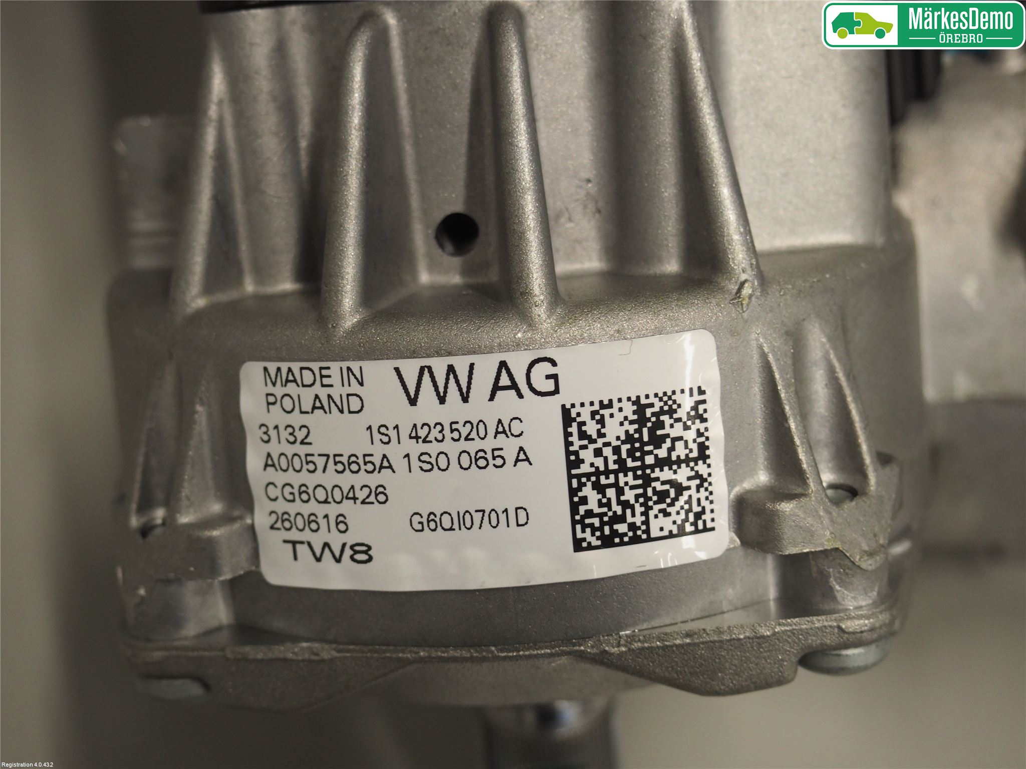 Volkswagen VW UP! / E-UP! Rattaxelagg Med Inb Servo