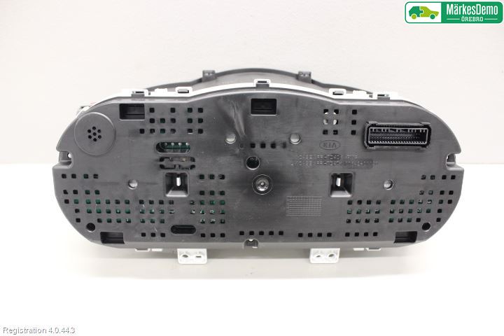 Kia CARENS III 13-19 Instrument Komb