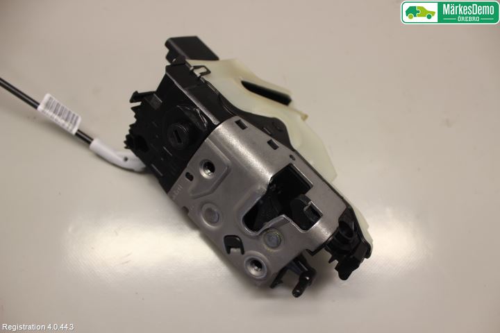 Peugeot 2008 13-20 Låskista-Dörrlås