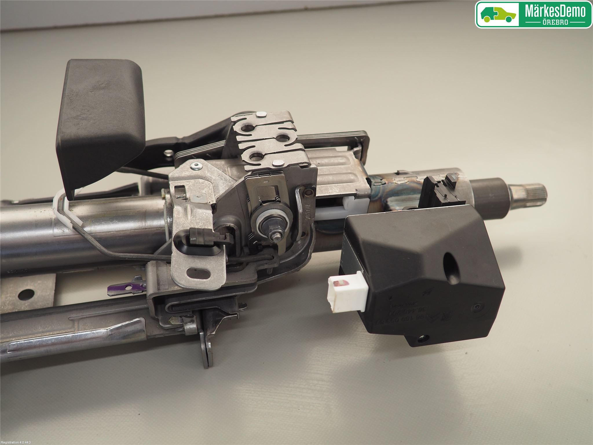 Peugeot 3008 17-24 Rattaxelagg Justerbart