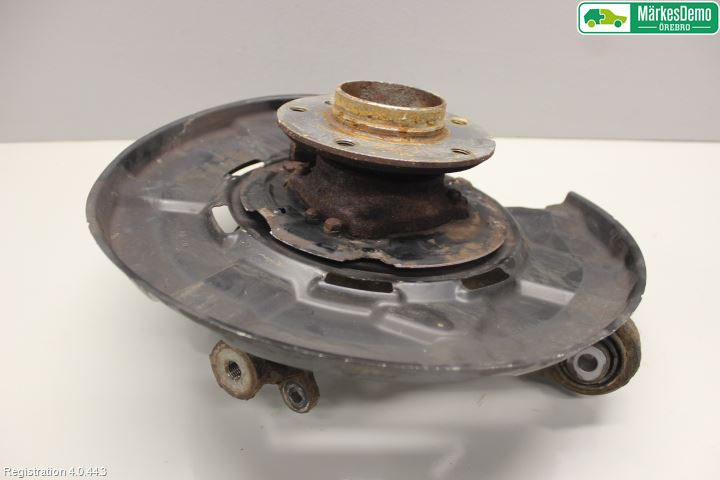 BMW X1 E84 10-15 Hjullagerhus Bak Vä