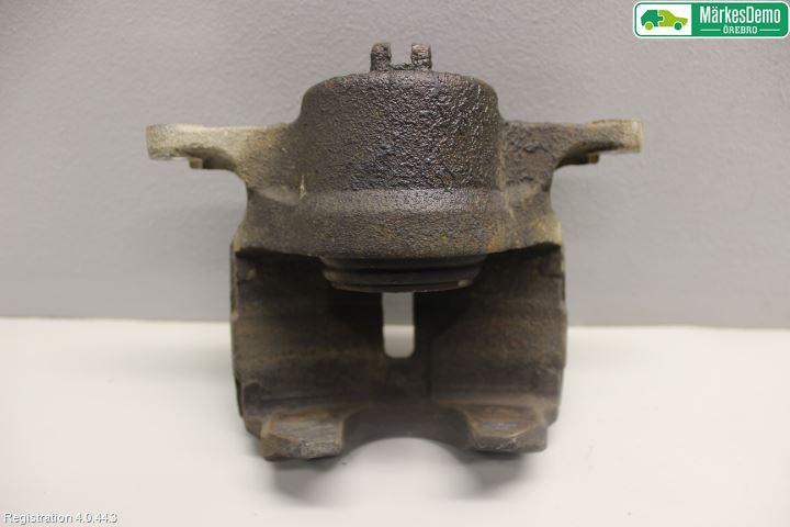 Nissan QASHQAI 14-17 Bromsok Fram Vänster