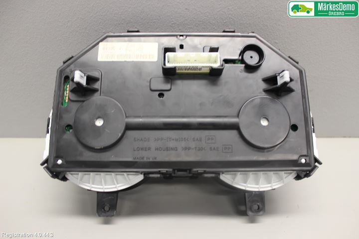 Nissan JUKE 14-19 Instrument Komb
