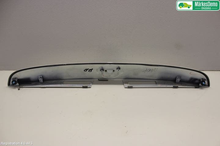 Nissan JUKE 14-19 List Bak-Baklucka