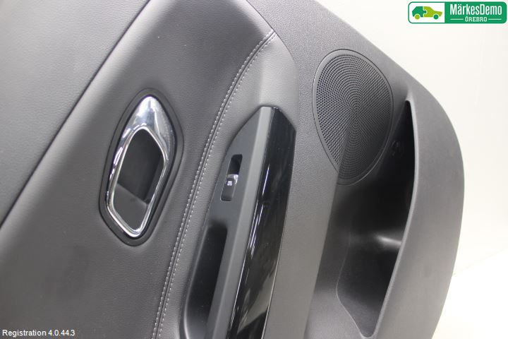 Kia CEED 12-18 Dörrklädsel Vä