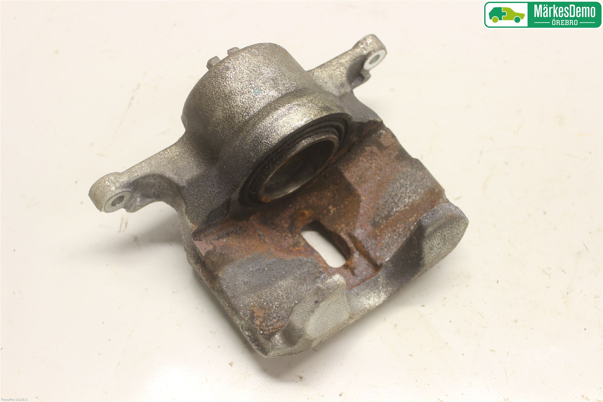 Nissan QASHQAI 14-17 Bromsok Fram Vänster