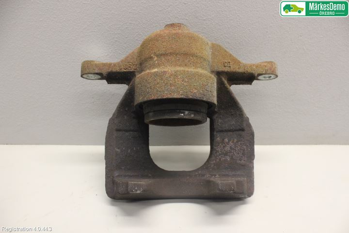 Toyota AVENSIS 09-15 Bromsok Fram Höger