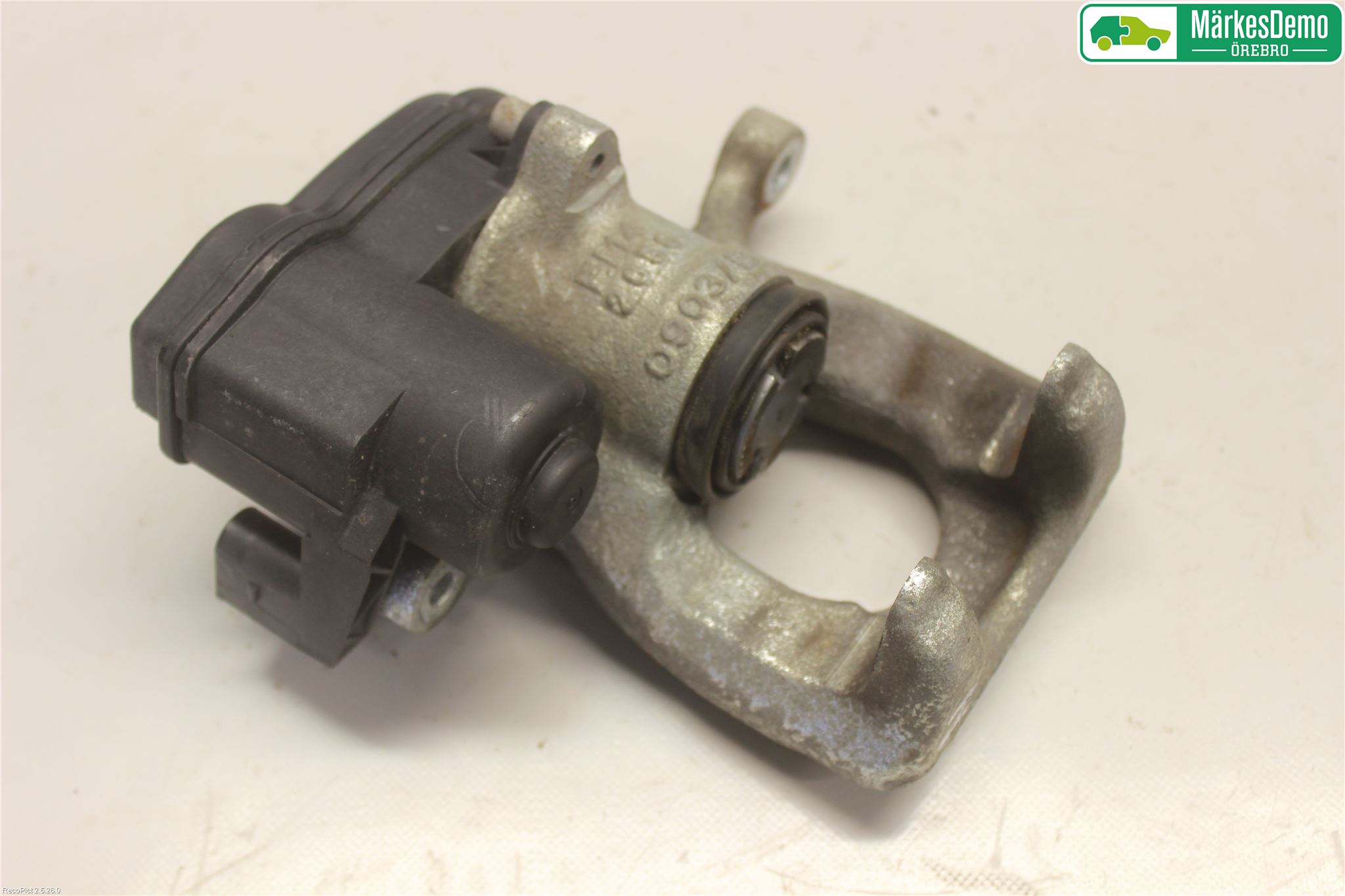 Nissan QASHQAI 14-17 Bromsok Bak Höger