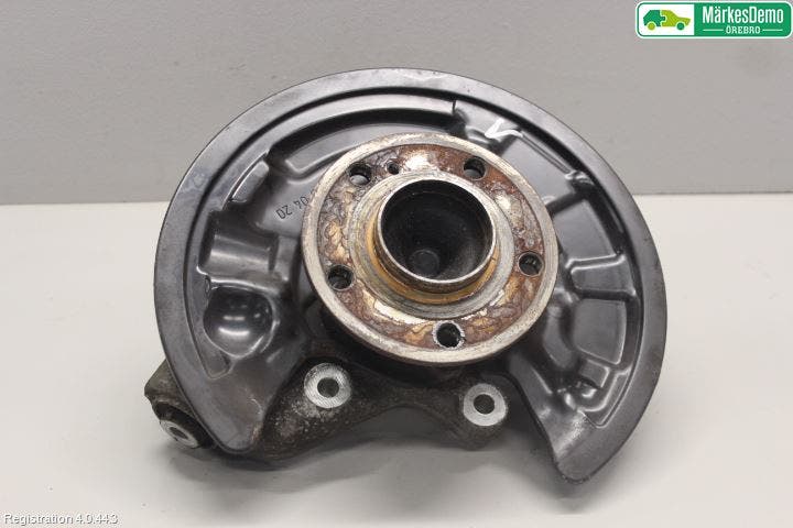 Mercedes-Benz MB A-KLASS (W176) 13-18 Hjullagerhus-Spindel Vä B