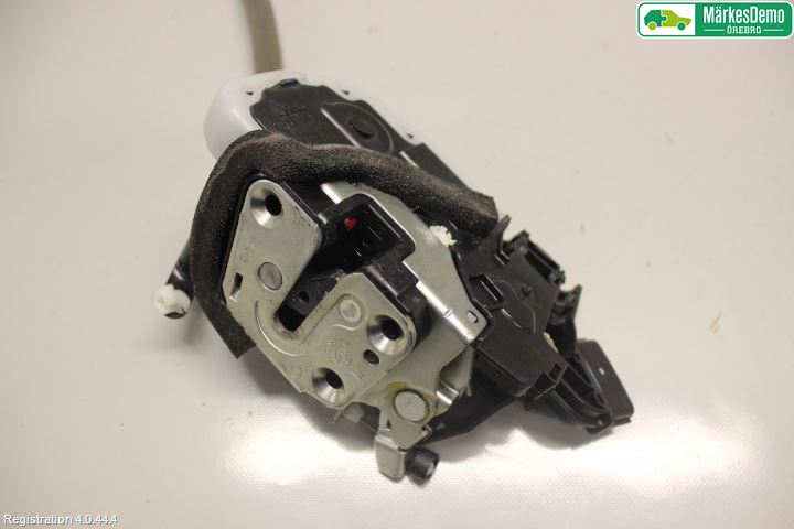 Nissan 370Z Låskista-Dörrlås