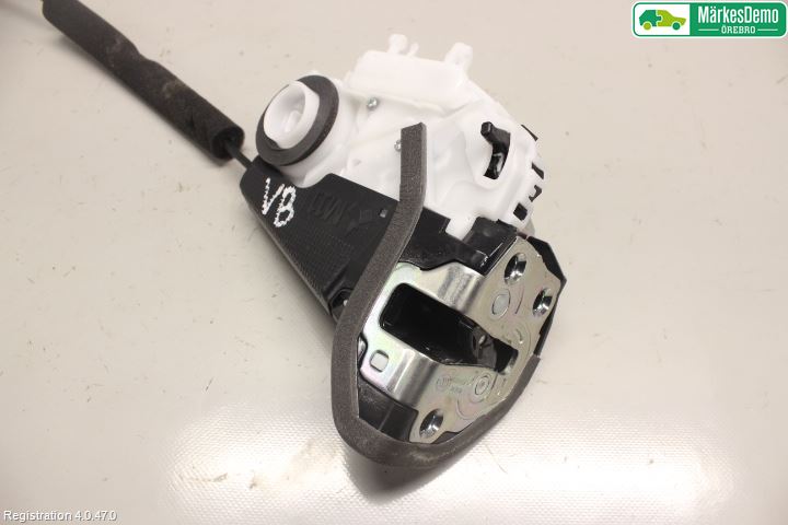 Subaru OUTBACK 15-20 Låskista-Dörrlås