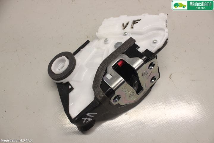 Subaru OUTBACK 15-20 Låskista-Dörrlås