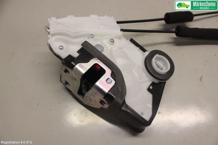 Subaru OUTBACK 15-20 Låskista-Dörrlås