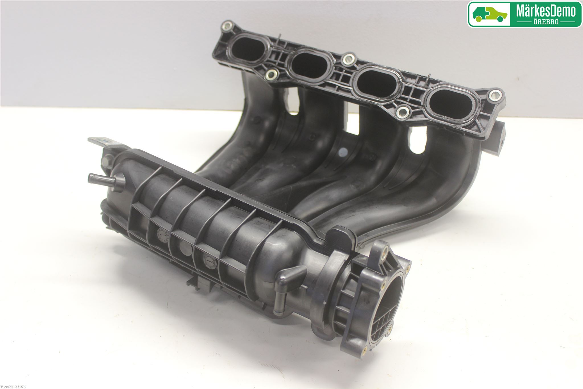 Nissan QASHQAI 10-14 Grenrör Insug