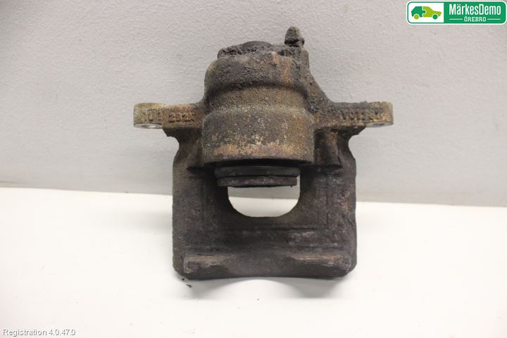 Toyota AYGO 06-14 Bromsok Fram Höger