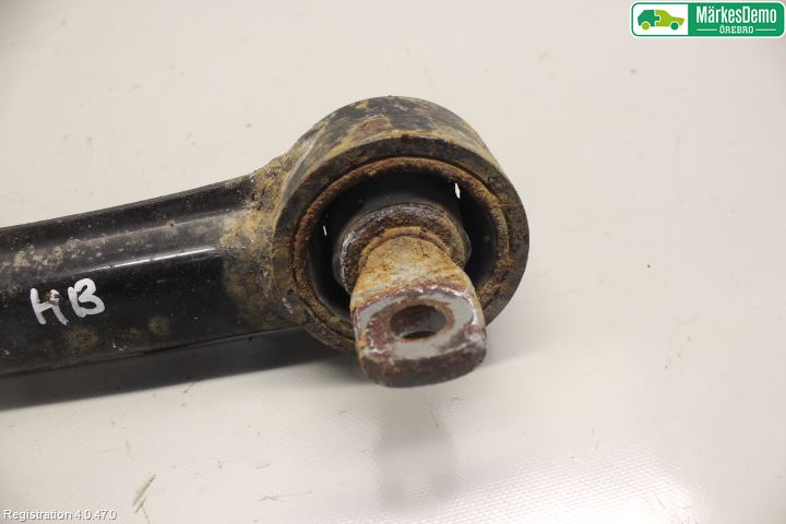 Toyota AURIS 13-19 Bärarm Bak Höger