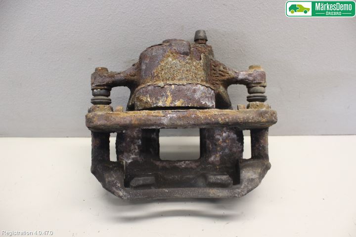 Toyota AURIS 13-19 Bromsok Fram Höger