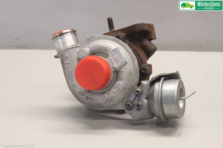 Kia CARENS III 13-19 Turboaggregat
