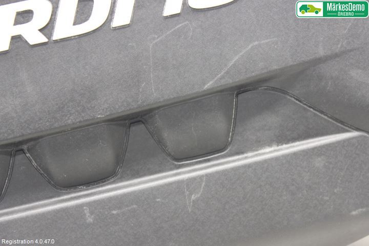 Kia CARENS III 13-19 Motorkåpa