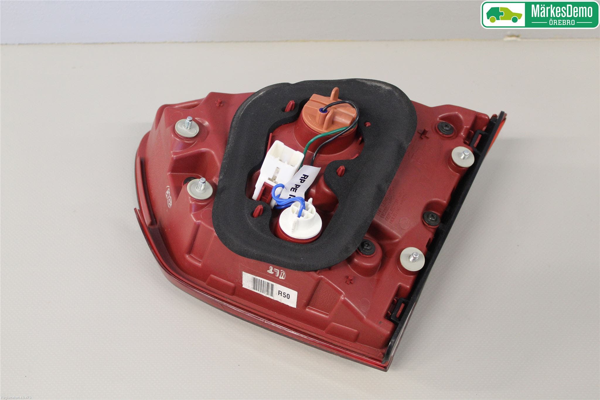 Kia CARENS III 13-19 Bakljus Lucka Vä