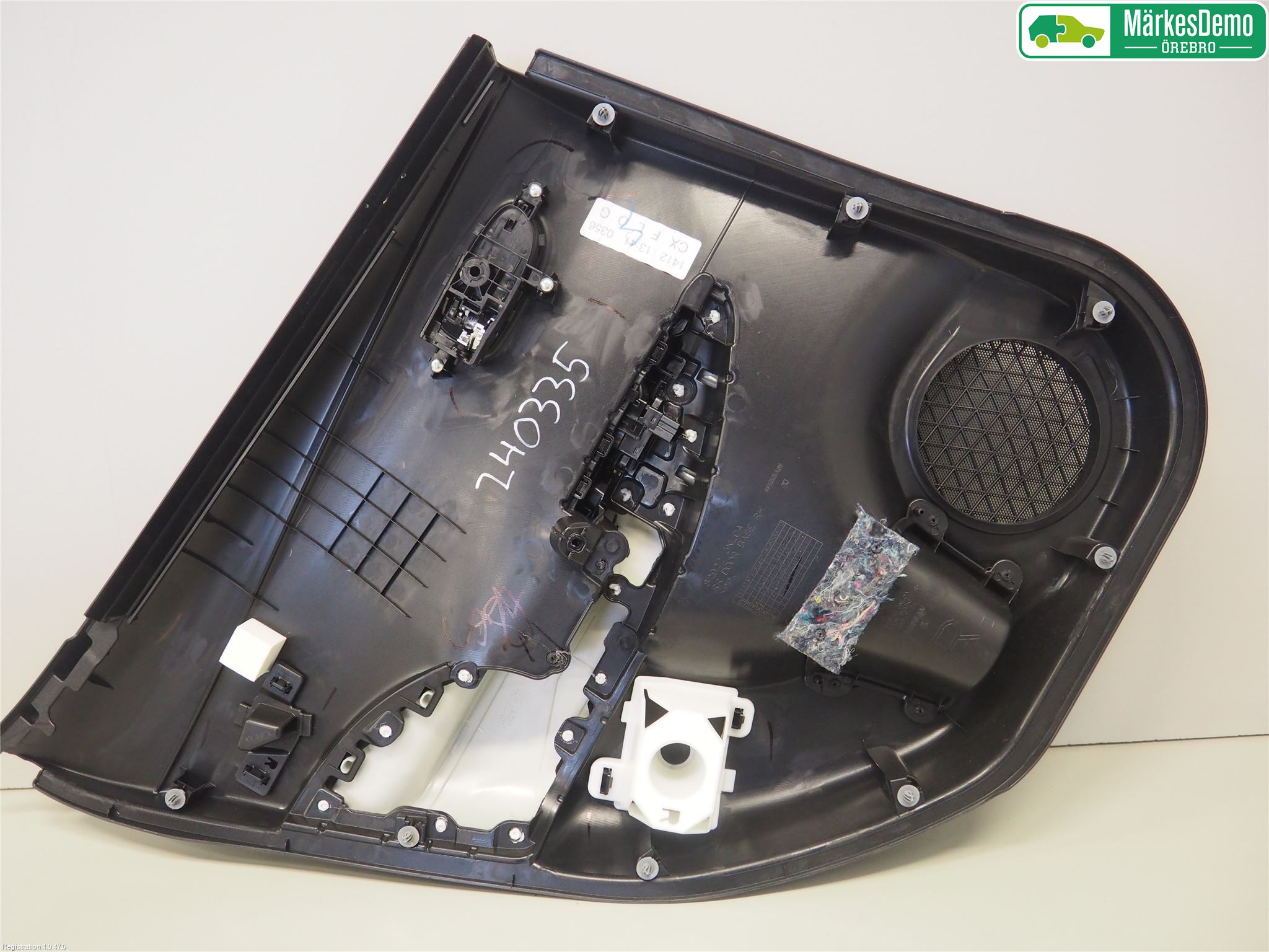 Nissan LEAF 11-17 Dörrklädsel Hö