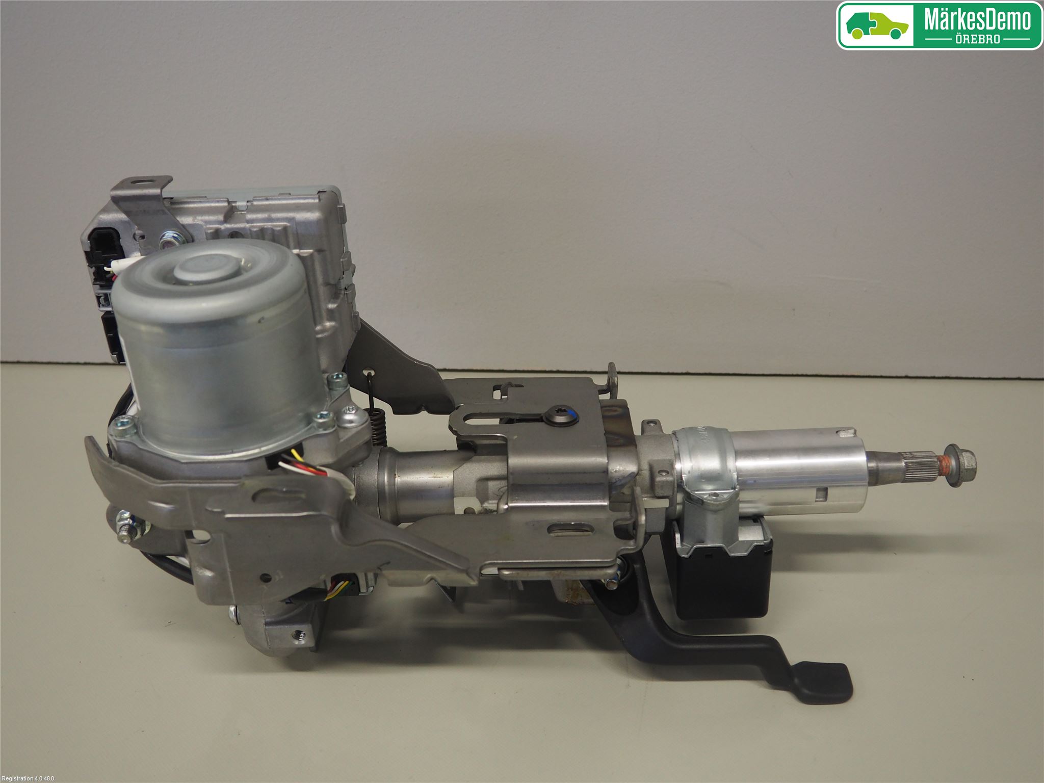 Nissan QASHQAI 14-17 Rattaxelagg Med Inb Servo