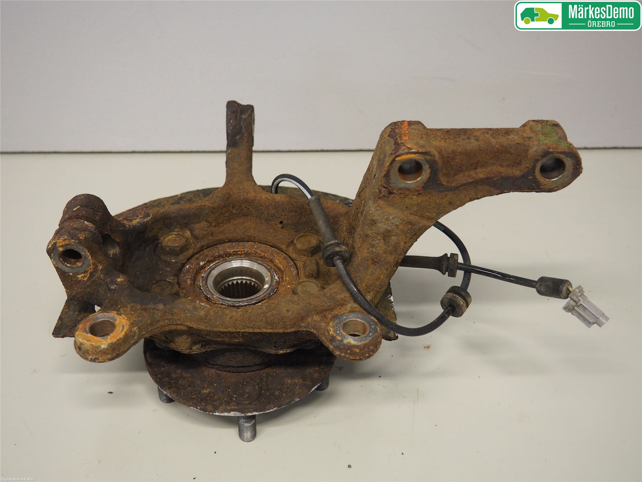 Nissan QASHQAI   07-10 Styrspindel Lagerhus Vä