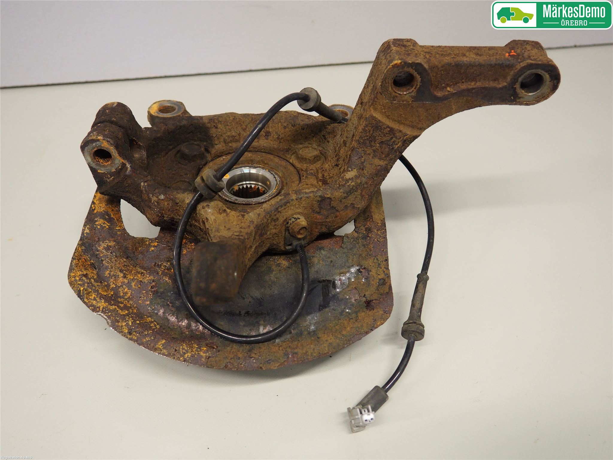 Nissan QASHQAI   07-10 Styrspindel Lagerhus Hö