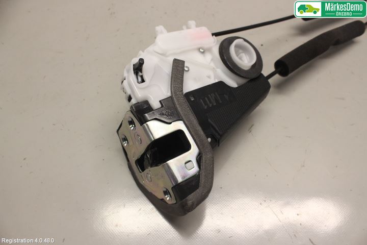 Subaru OUTBACK 15-20 Låskista-Dörrlås