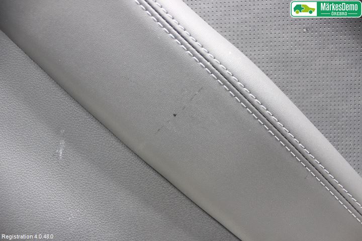 Subaru OUTBACK 15-20 Dörrklädsel Hö