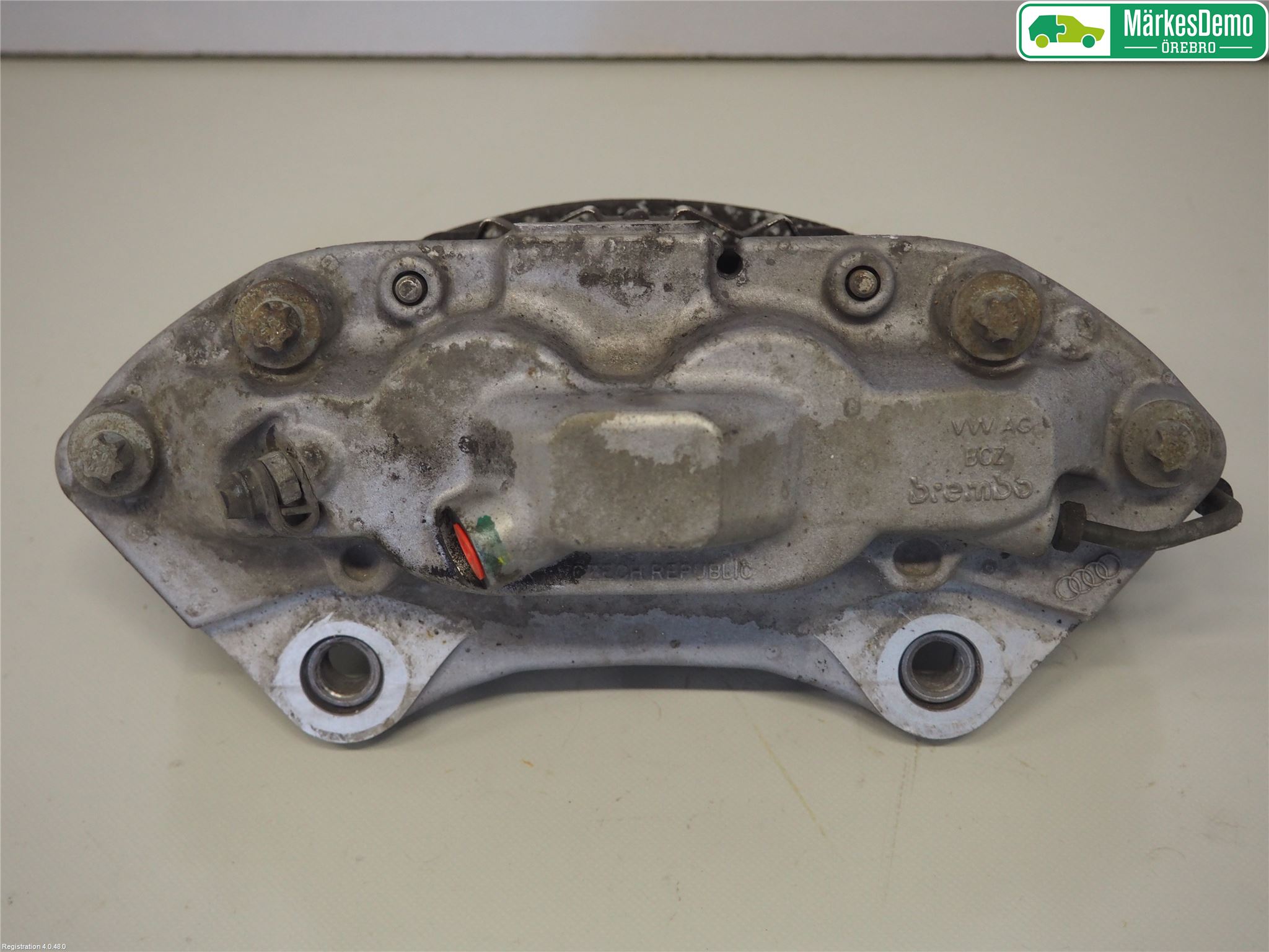 Audi Q5 09-16 Bromsok Fram Höger