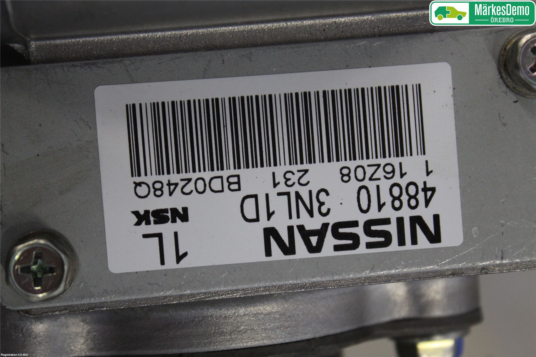 Nissan LEAF 11-17 Rattaxelagg Med Inb Servo
