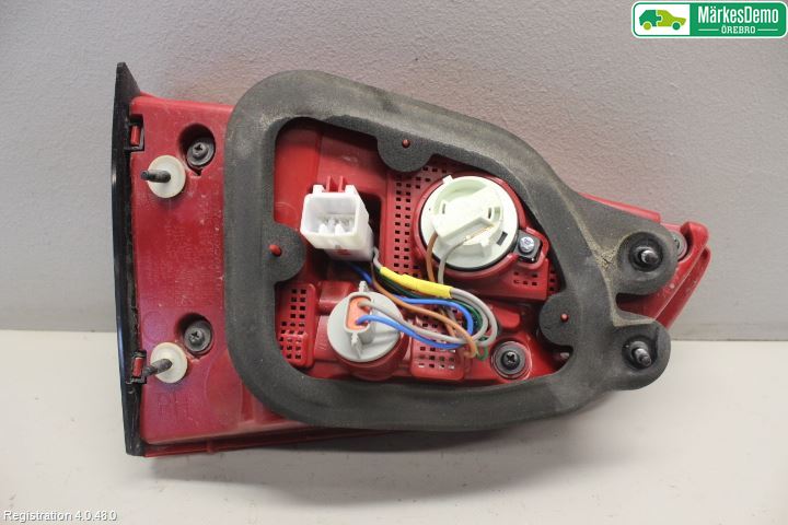 Kia CEED 12-18 Bakljus Lucka Hö